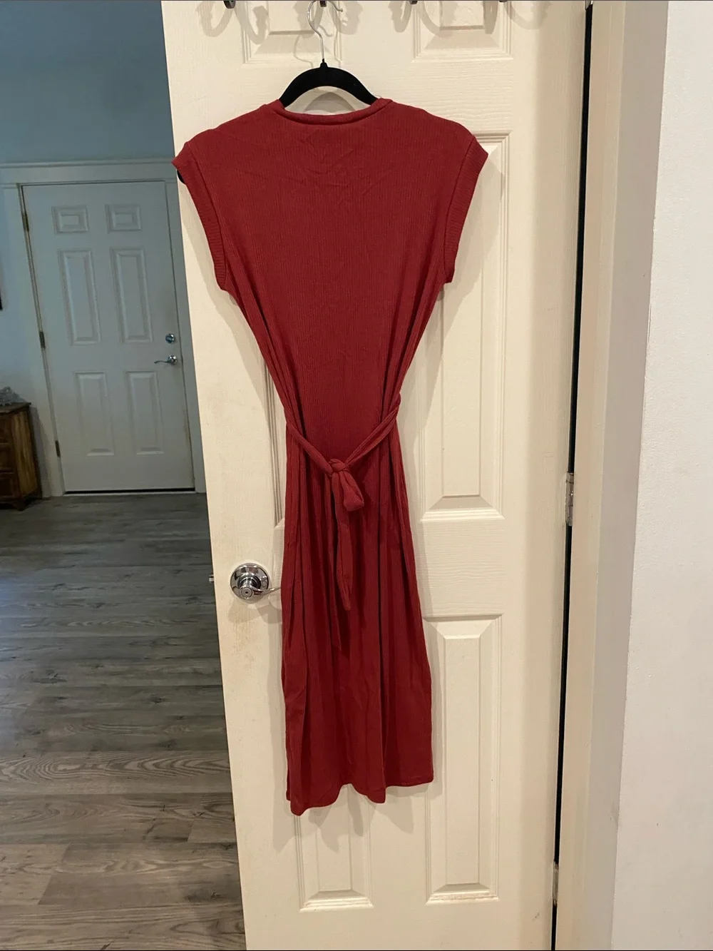 Blue Rain Sleeveless Midi Dress in Burgundy - Picture 3 of 6